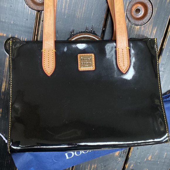 Dooney & Bourke Black Patent Leather Purse - Picture 5 of 16